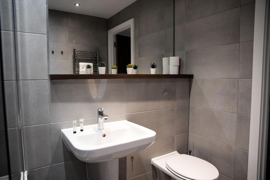 Modern 2 Bedroom Apartment - City Centre - Parking Manchester Exteriér fotografie